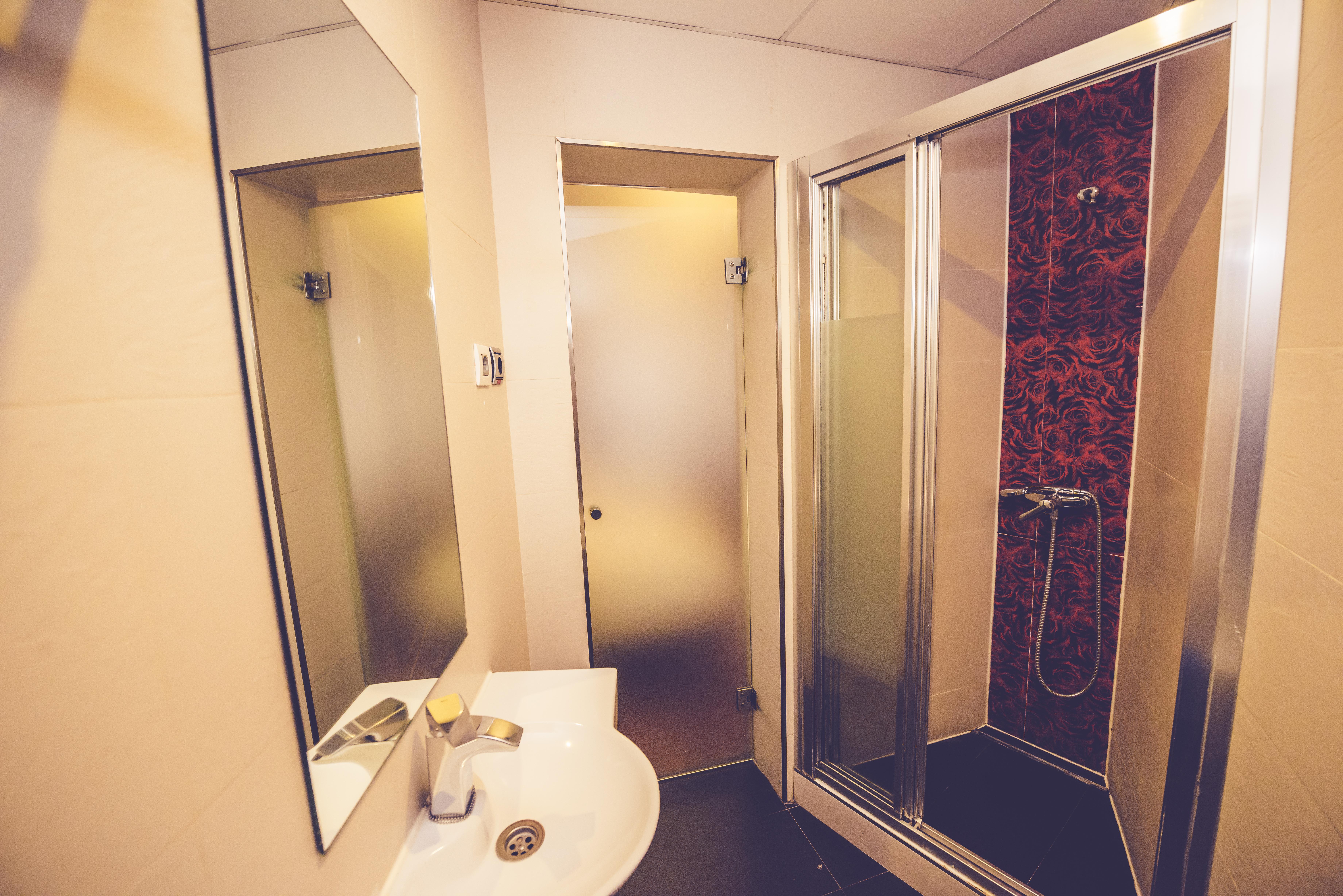 Hostal Sol Los Angeles มาดริด ภายนอก รูปภาพ